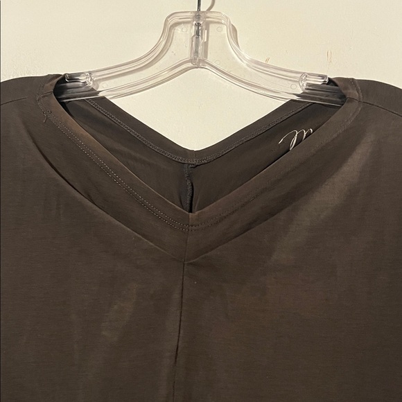 Matthildur v neck dolman elbow length sleeve top - Picture 3 of 7